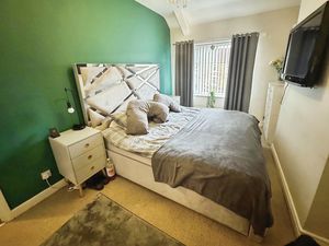 Photo 2- click for photo gallery